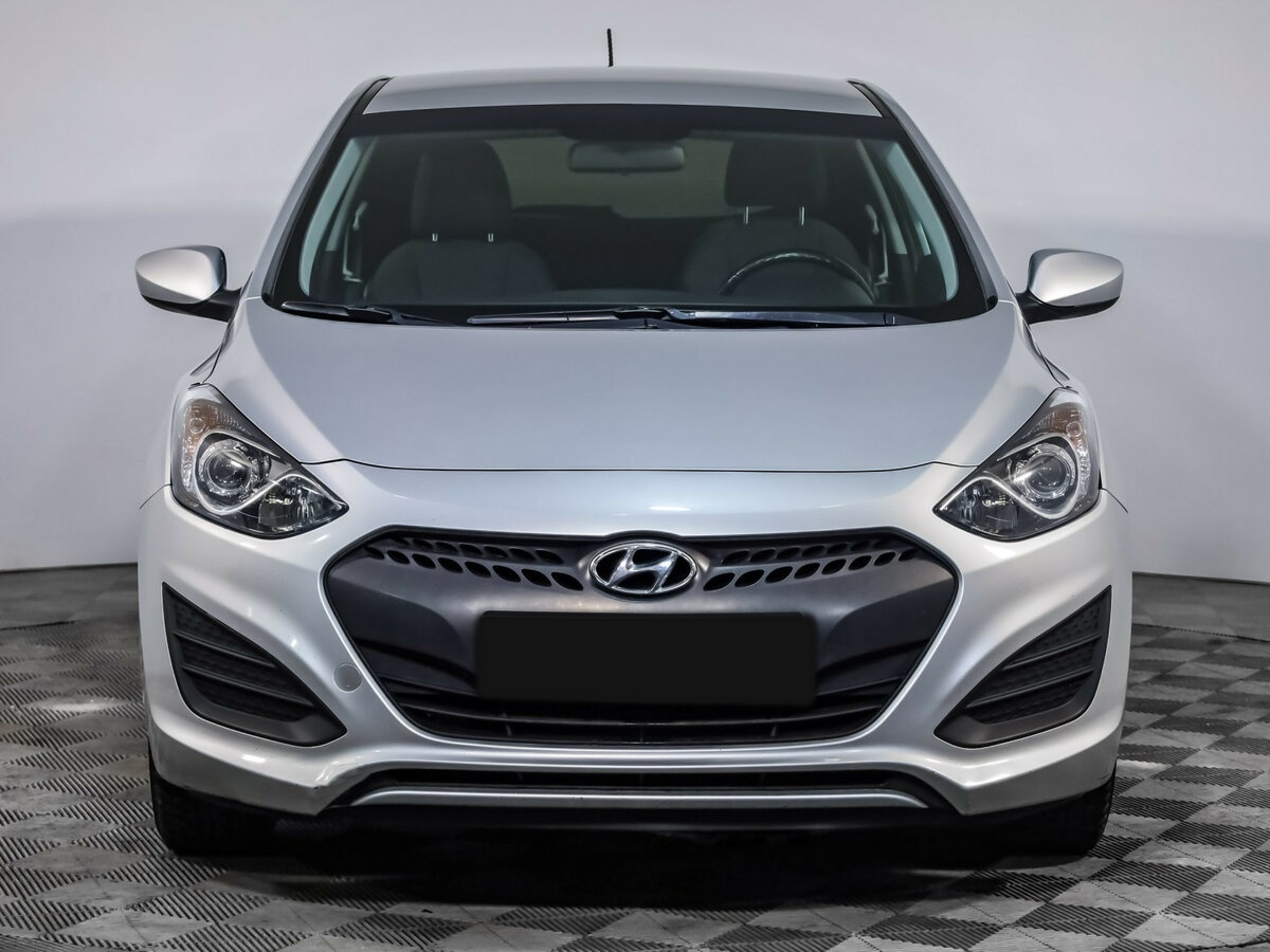 Hyundai i30 с пробегом — 2013 год. Фото: #1