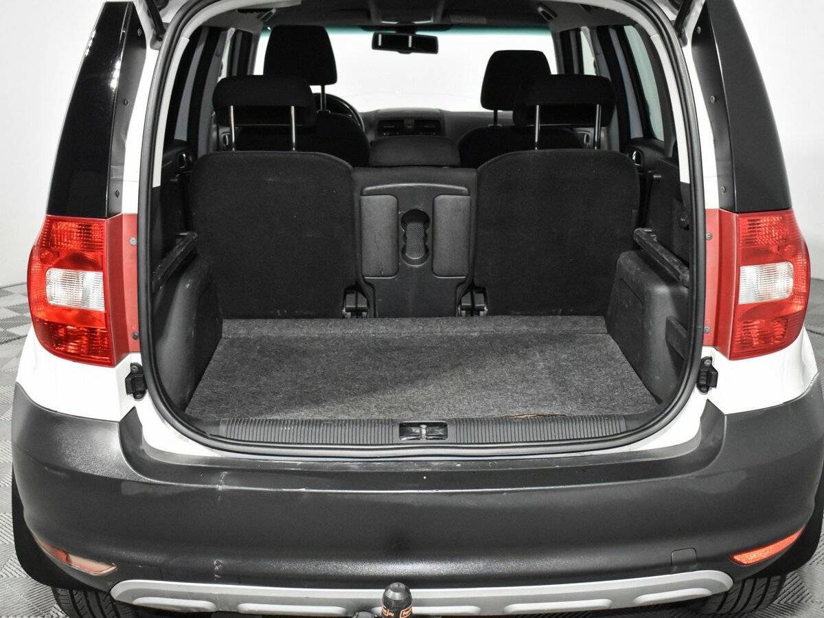 Skoda Yeti с пробегом — 2013 год. Фото: #15