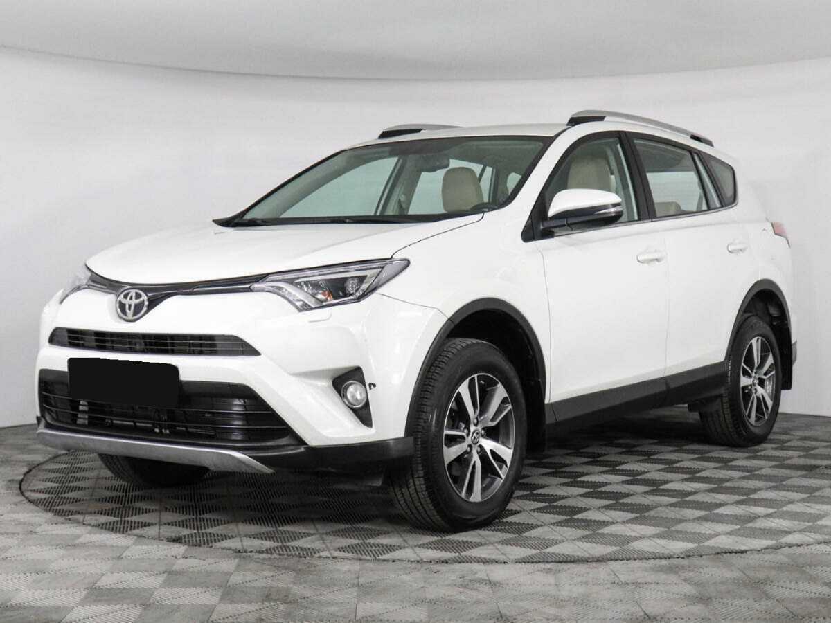 Toyota RAV4 с пробегом — 2017 год. Фото: #0