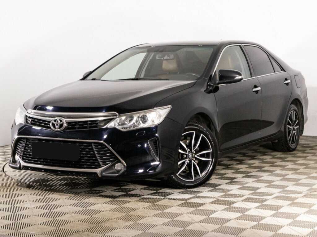 Toyota Camry с пробегом — 2017 год. Фото: #0