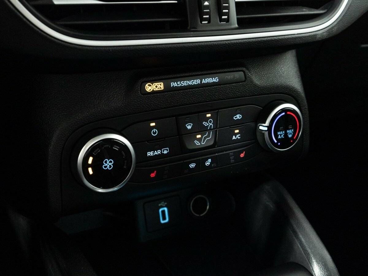 Ford Focus с пробегом — 2019 год. Фото: #16