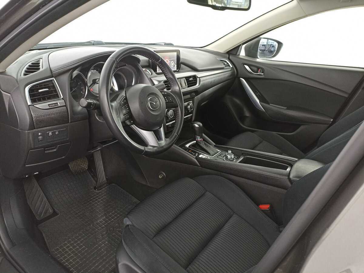 Mazda 6 с пробегом — 2015 год. Фото: #13