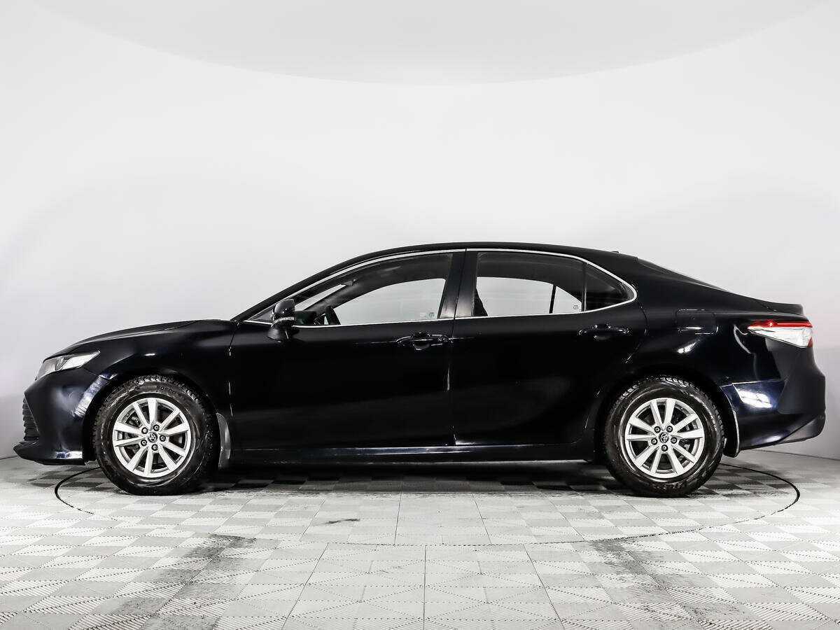 Toyota Camry с пробегом — 2021 год. Фото: #7