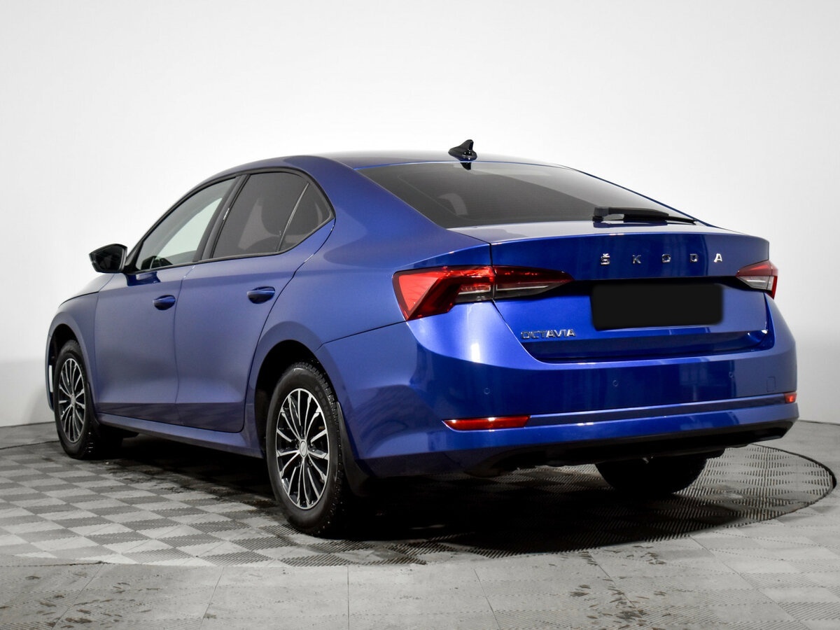 Skoda Octavia с пробегом — 2021 год. Фото: #6