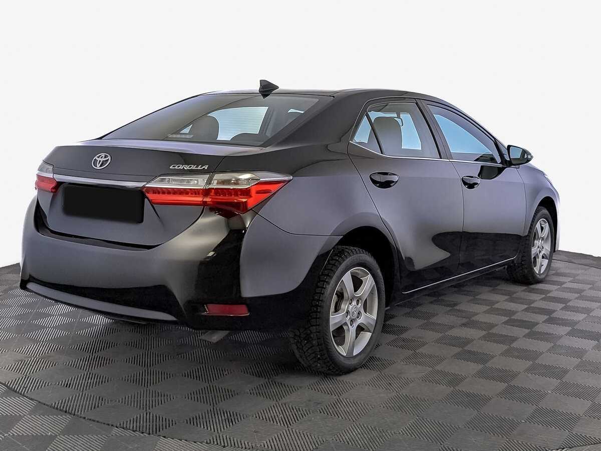 Toyota Corolla с пробегом — 2017 год. Фото: #4