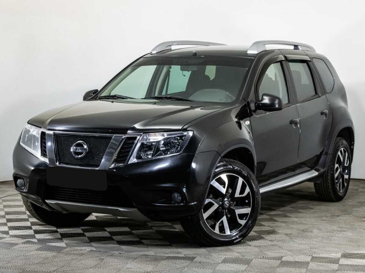 Nissan Terrano с пробегом — 2015 год. Фото: #0