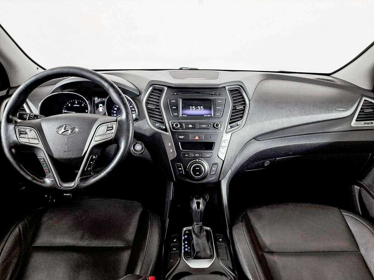 Hyundai Santa Fe с пробегом — 2017 год. Фото: #11