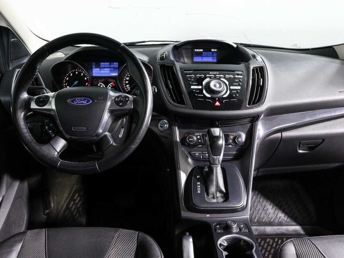 Ford Kuga с пробегом — 2013 год. Фото: #10
