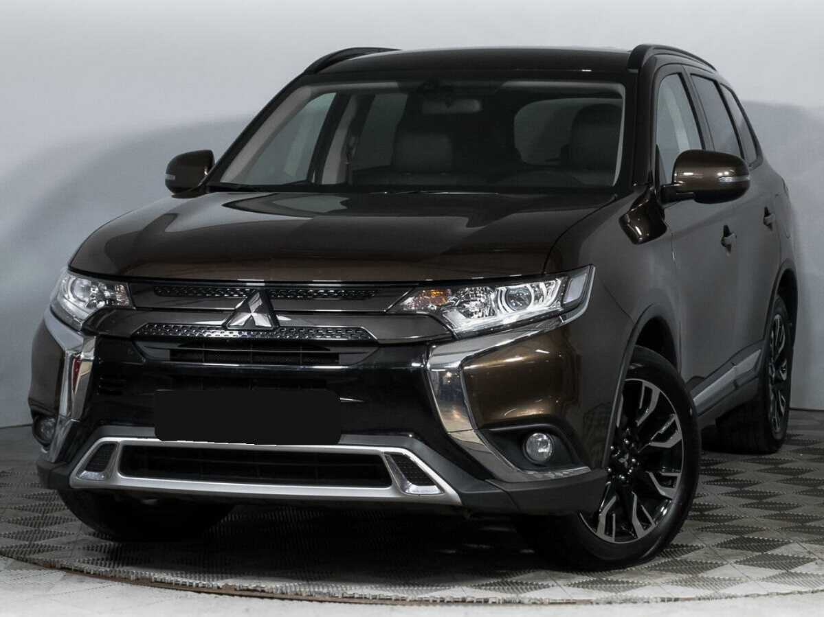 Mitsubishi Outlander с пробегом — 2021 год. Посмотреть фото