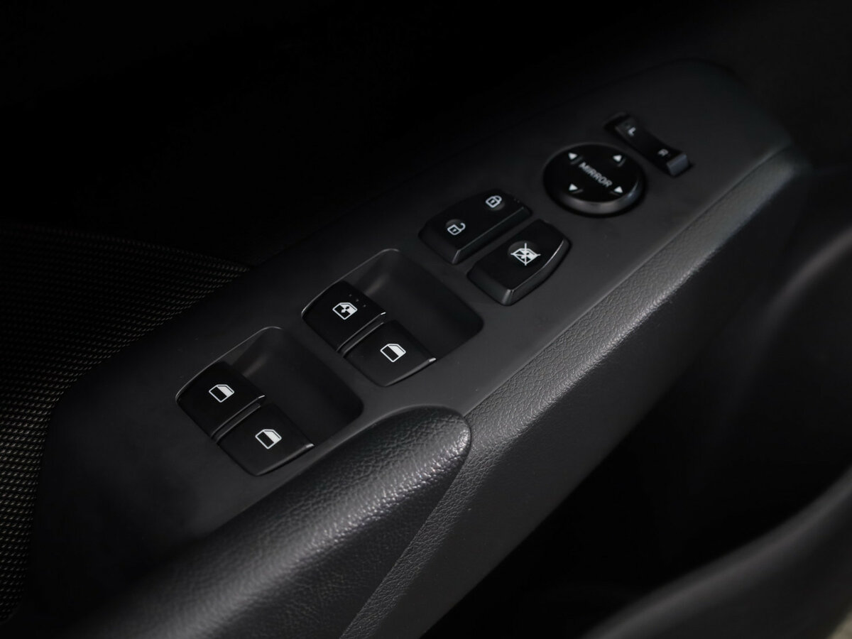 Hyundai Solaris с пробегом — 2019 год. Фото: #10