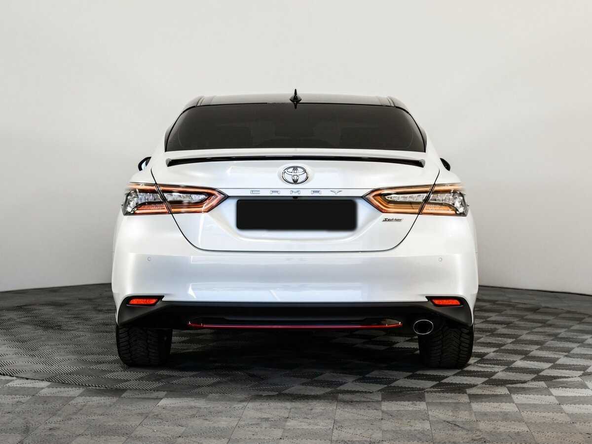 Toyota Camry с пробегом — 2020 год. Фото: #4