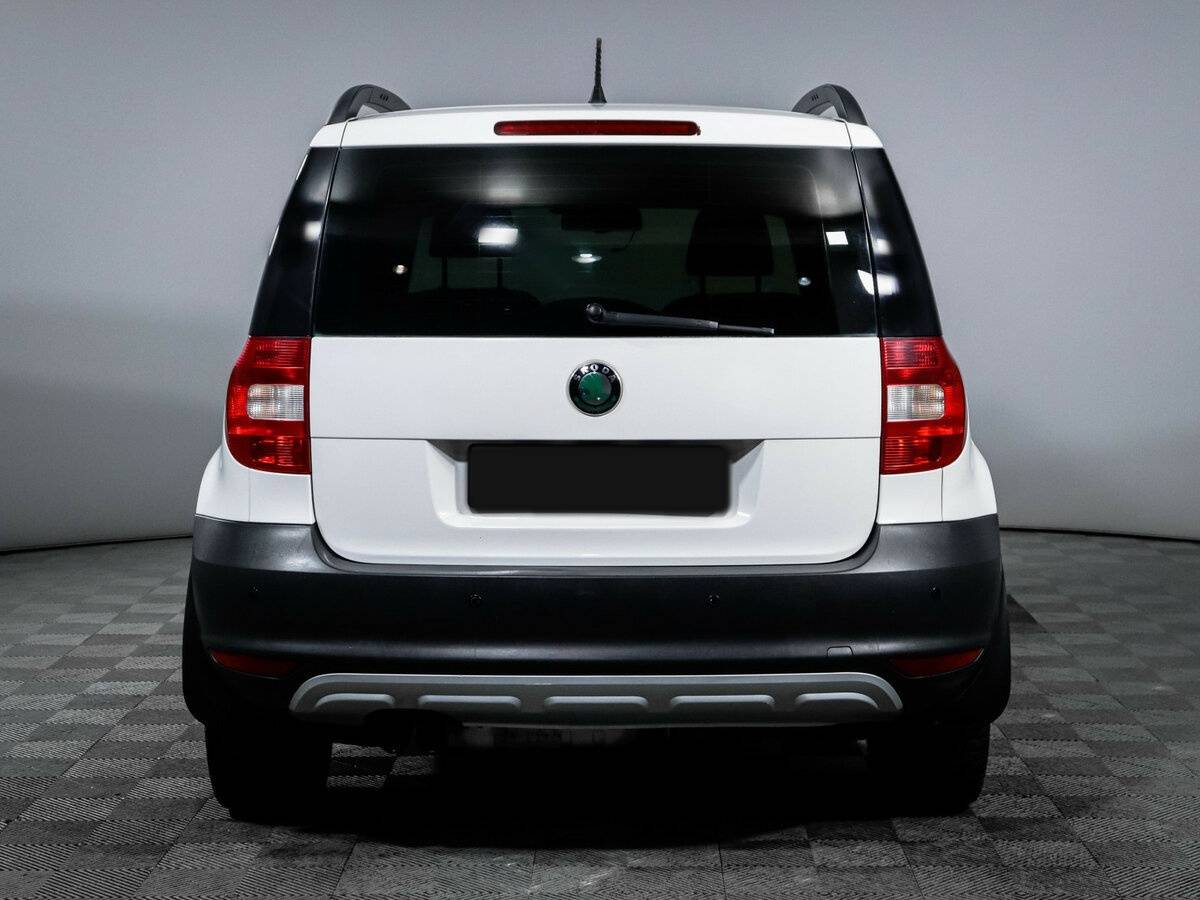 Skoda Yeti с пробегом — 2012 год. Фото: #4