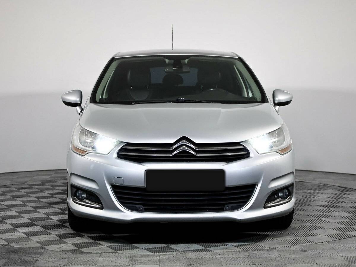Citroen C4 с пробегом — 2012 год. Фото: #1