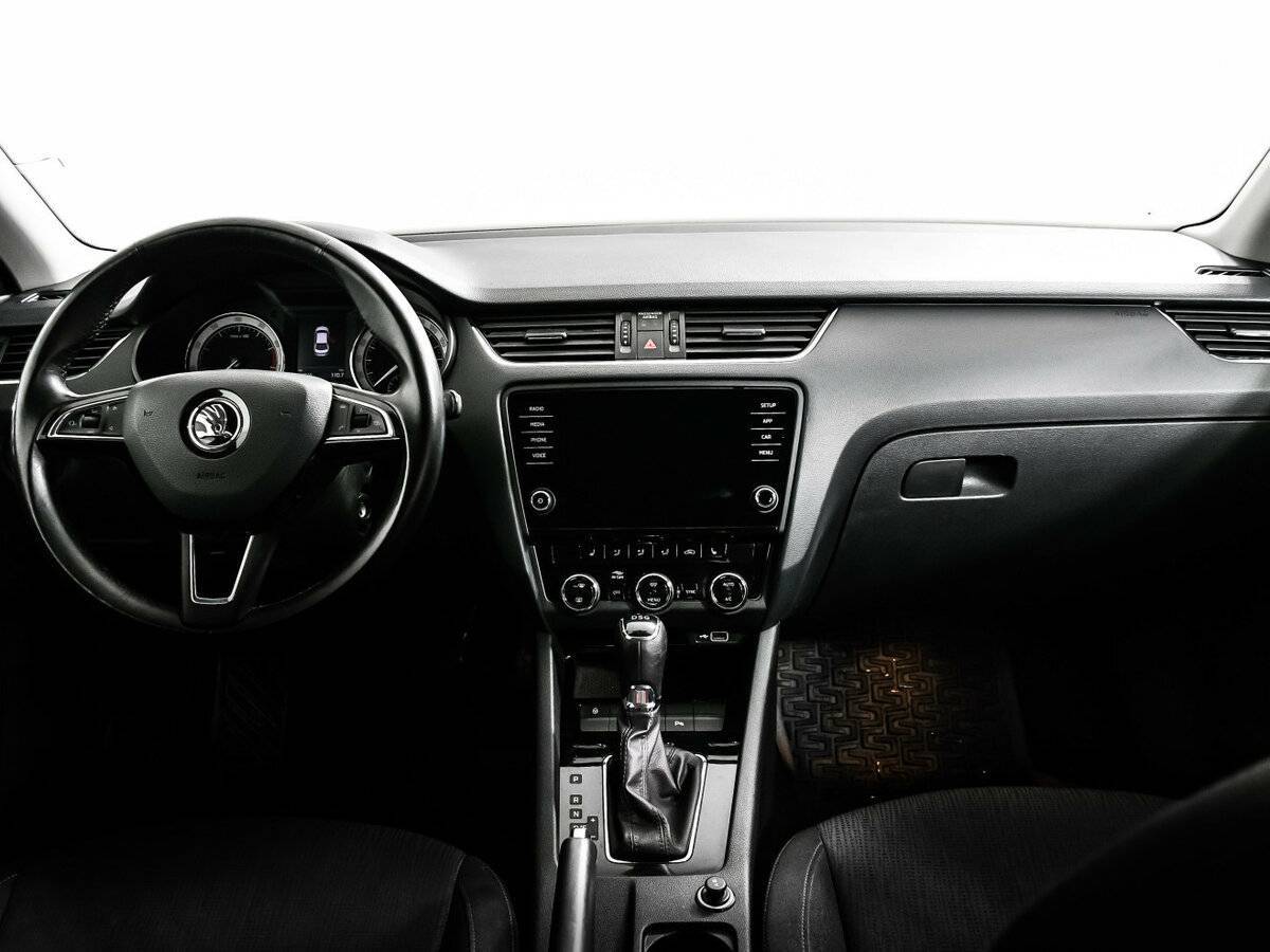 Skoda Octavia с пробегом — 2018 год. Фото: #10