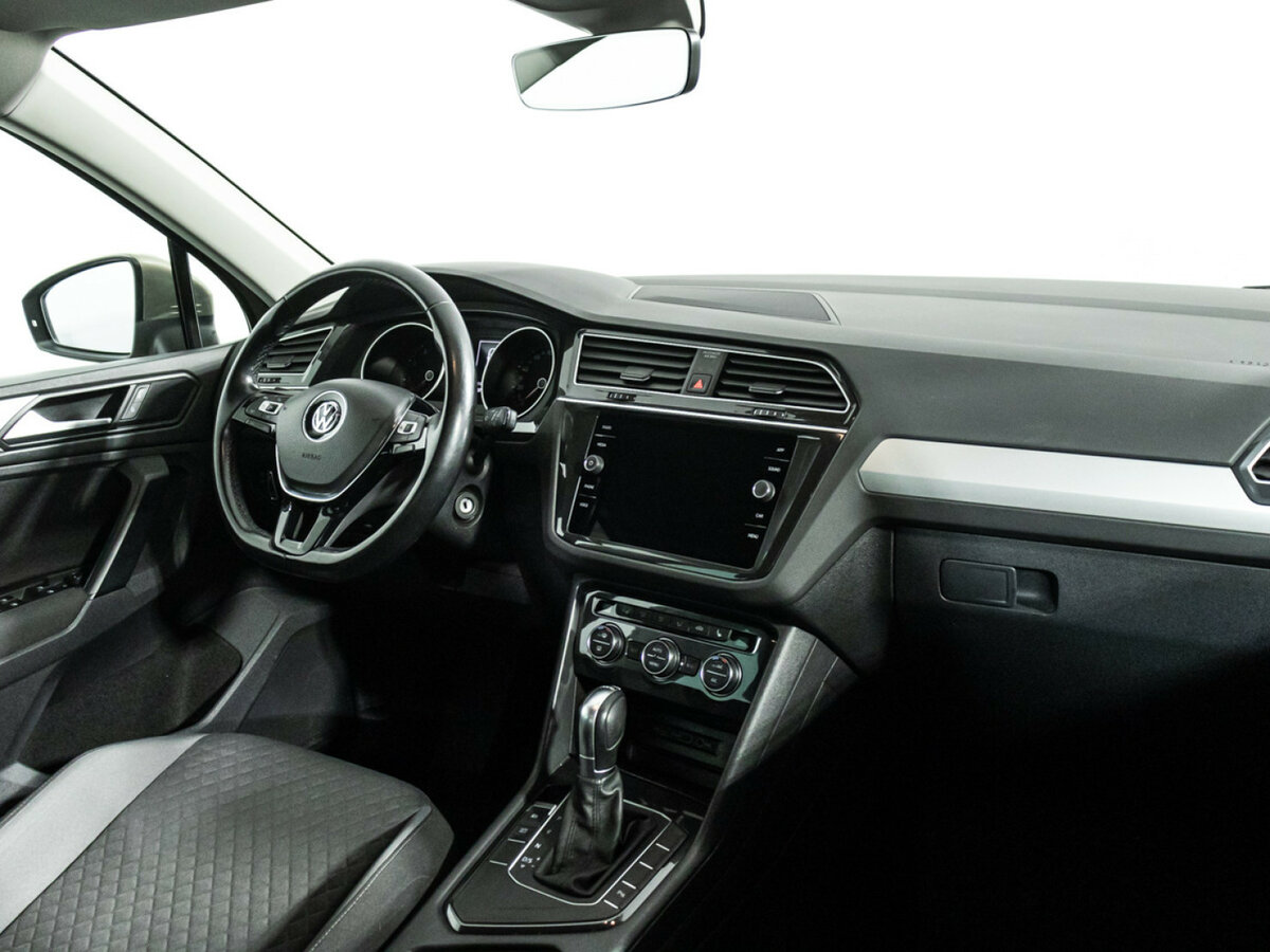 Volkswagen Tiguan с пробегом — 2019 год. Фото: #8