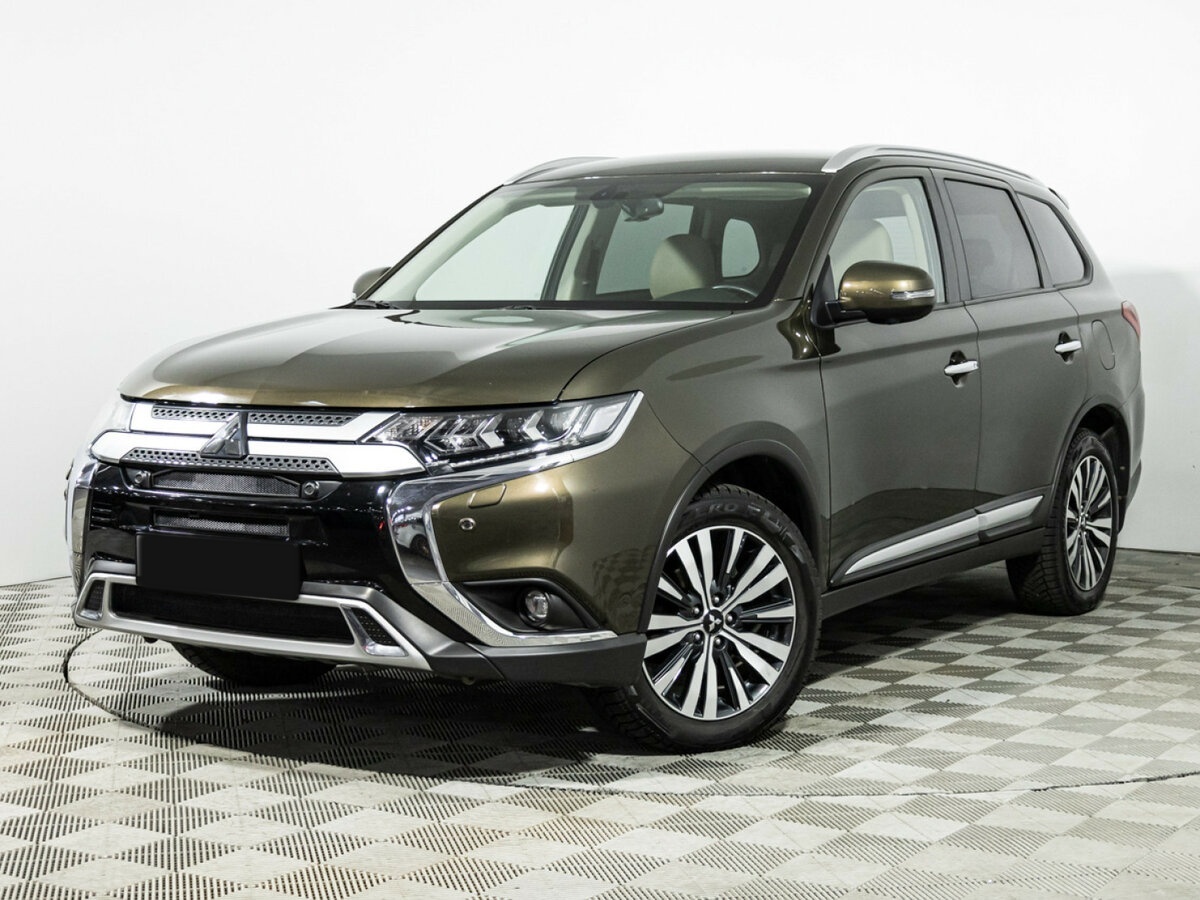 Mitsubishi Outlander с пробегом — 2020 год. Посмотреть фото