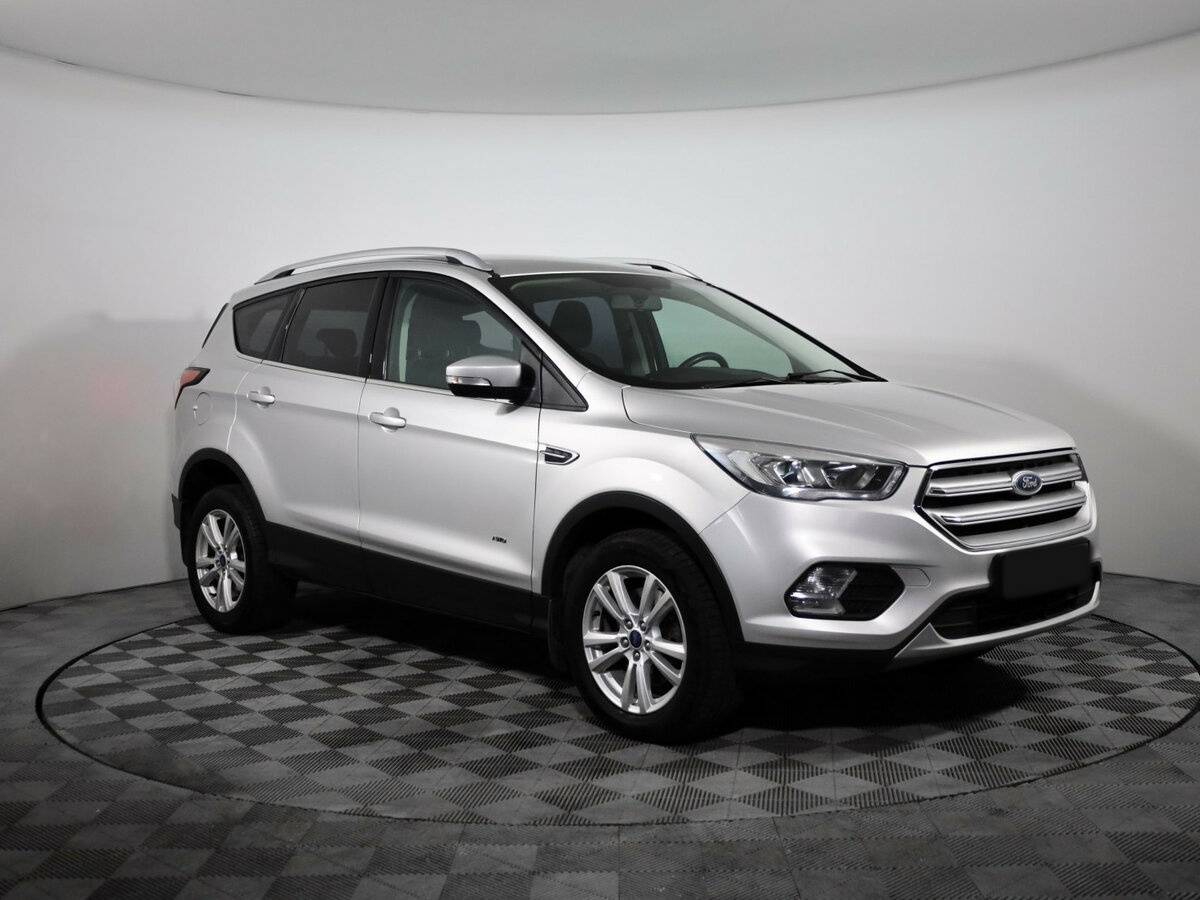 Ford Kuga с пробегом — 2018 год. Фото: #2