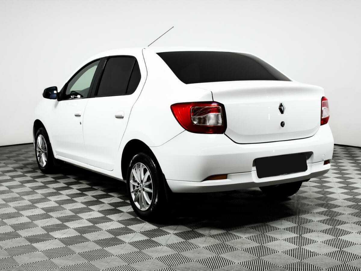 Renault Logan с пробегом — 2014 год. Фото: #6