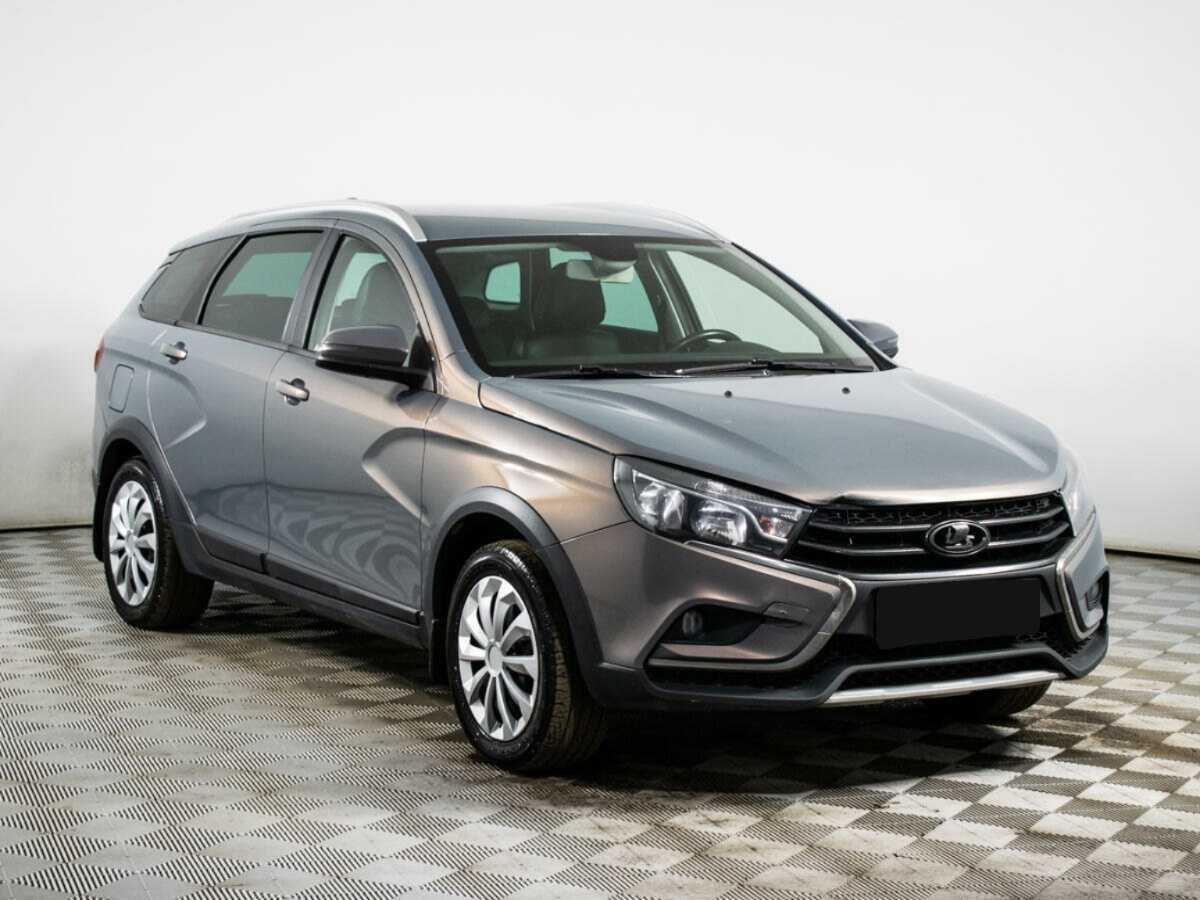 Lada (ВАЗ) Vesta с пробегом — 2020 год. Фото: #2