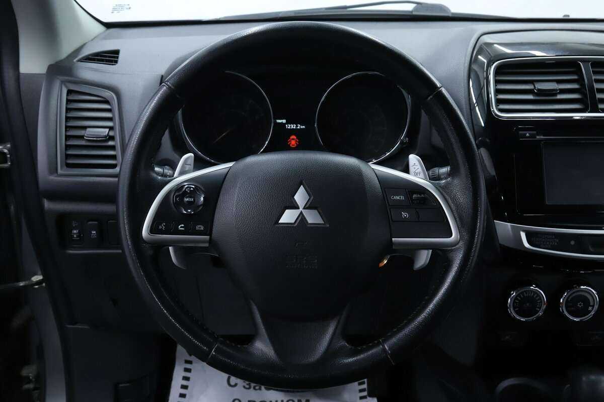 Mitsubishi ASX с пробегом — 2015 год. Фото: #10