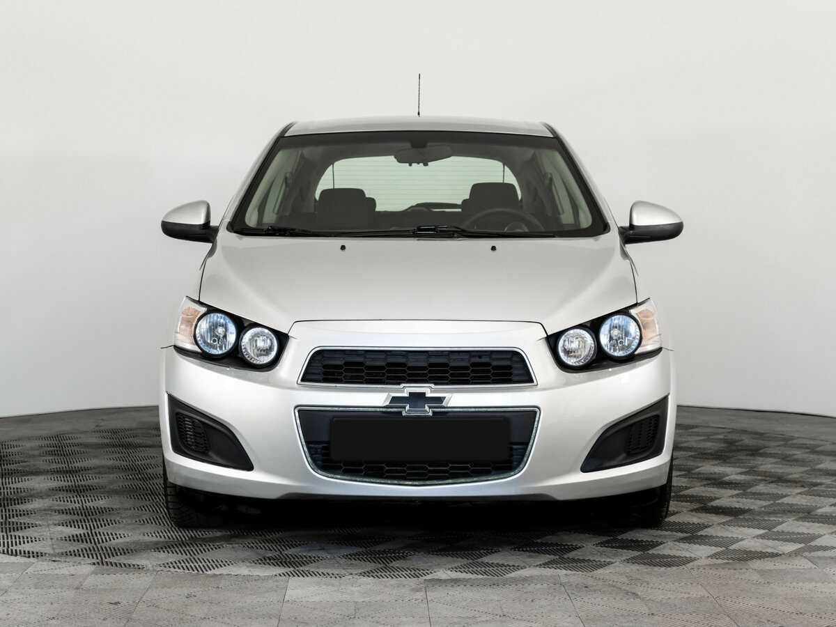 Chevrolet Aveo с пробегом — 2013 год. Фото: #1