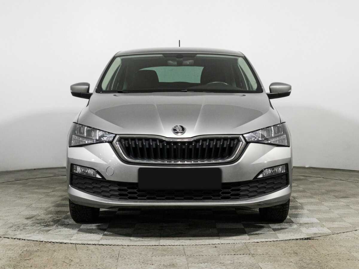Skoda Rapid с пробегом — 2020 год. Фото: #1