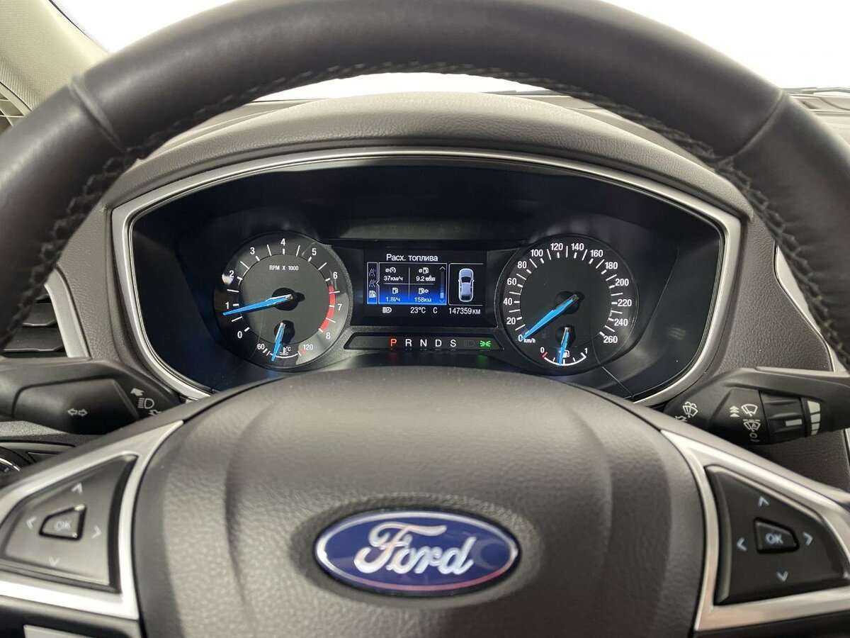 Ford Mondeo с пробегом — 2015 год. Фото: #10