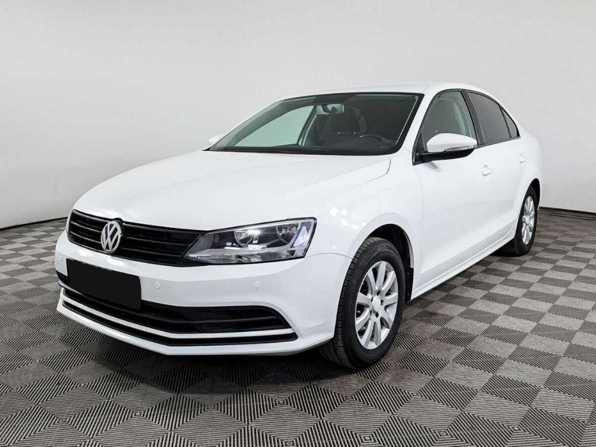 Volkswagen Jetta с пробегом — 2018 год. Посмотреть фото