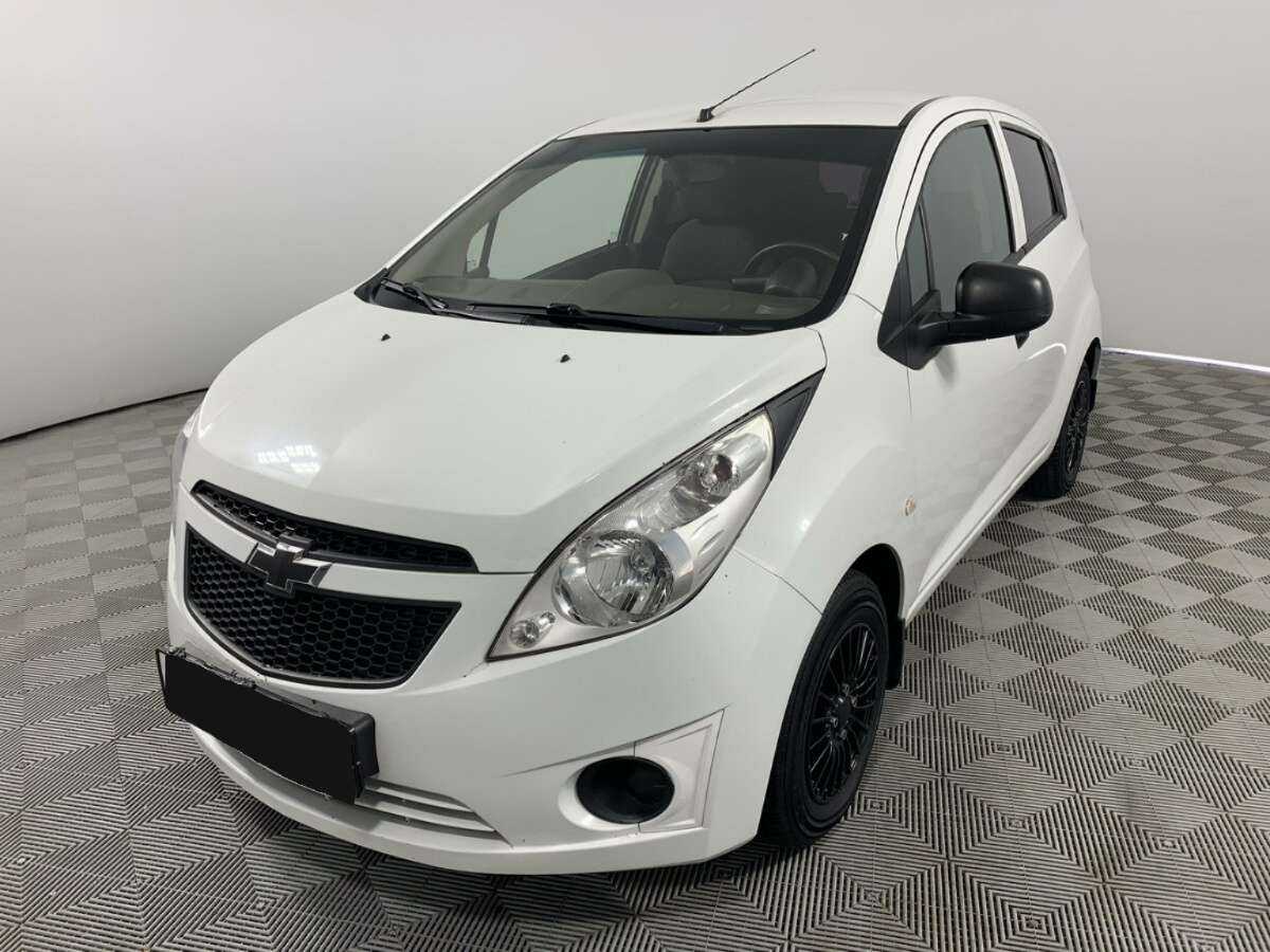 Chevrolet Spark с пробегом — 2013 год. Посмотреть фото