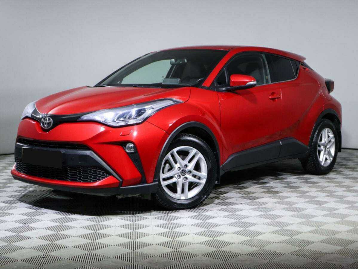 Toyota C-HR с пробегом — 2019 год. Посмотреть фото