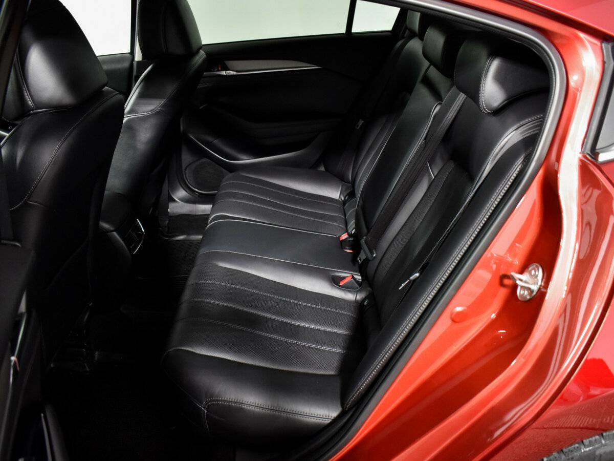 Mazda 6 с пробегом — 2019 год. Фото: #8