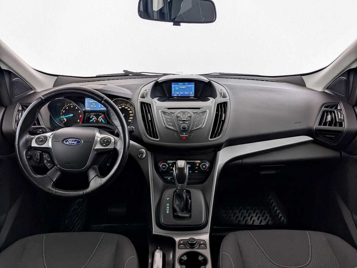 Ford Kuga с пробегом — 2016 год. Фото: #11
