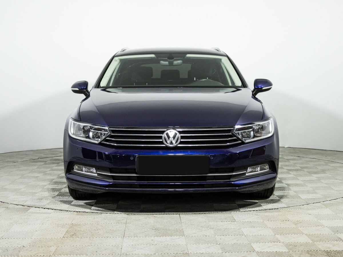 Volkswagen Passat с пробегом — 2017 год. Фото: #1