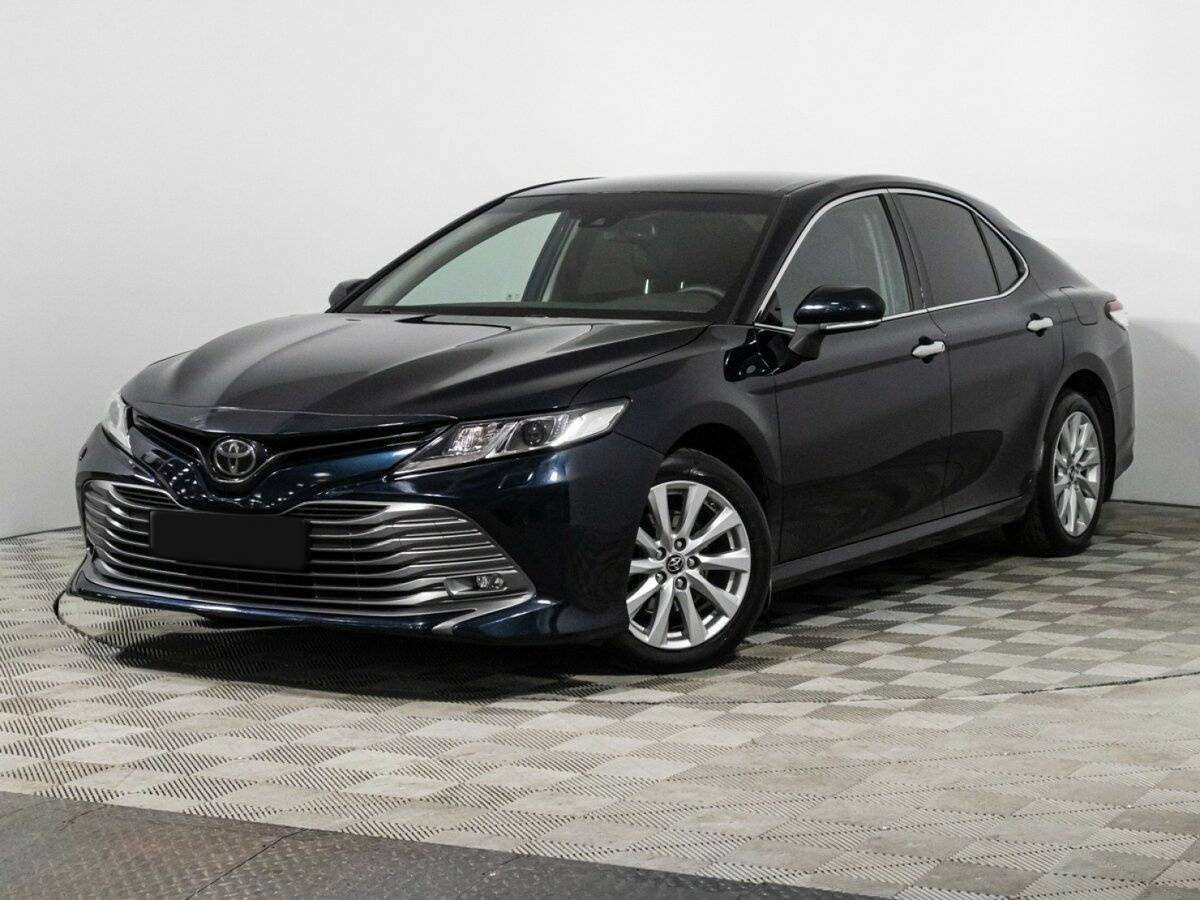 Toyota Camry с пробегом — 2019 год. Фото: #0