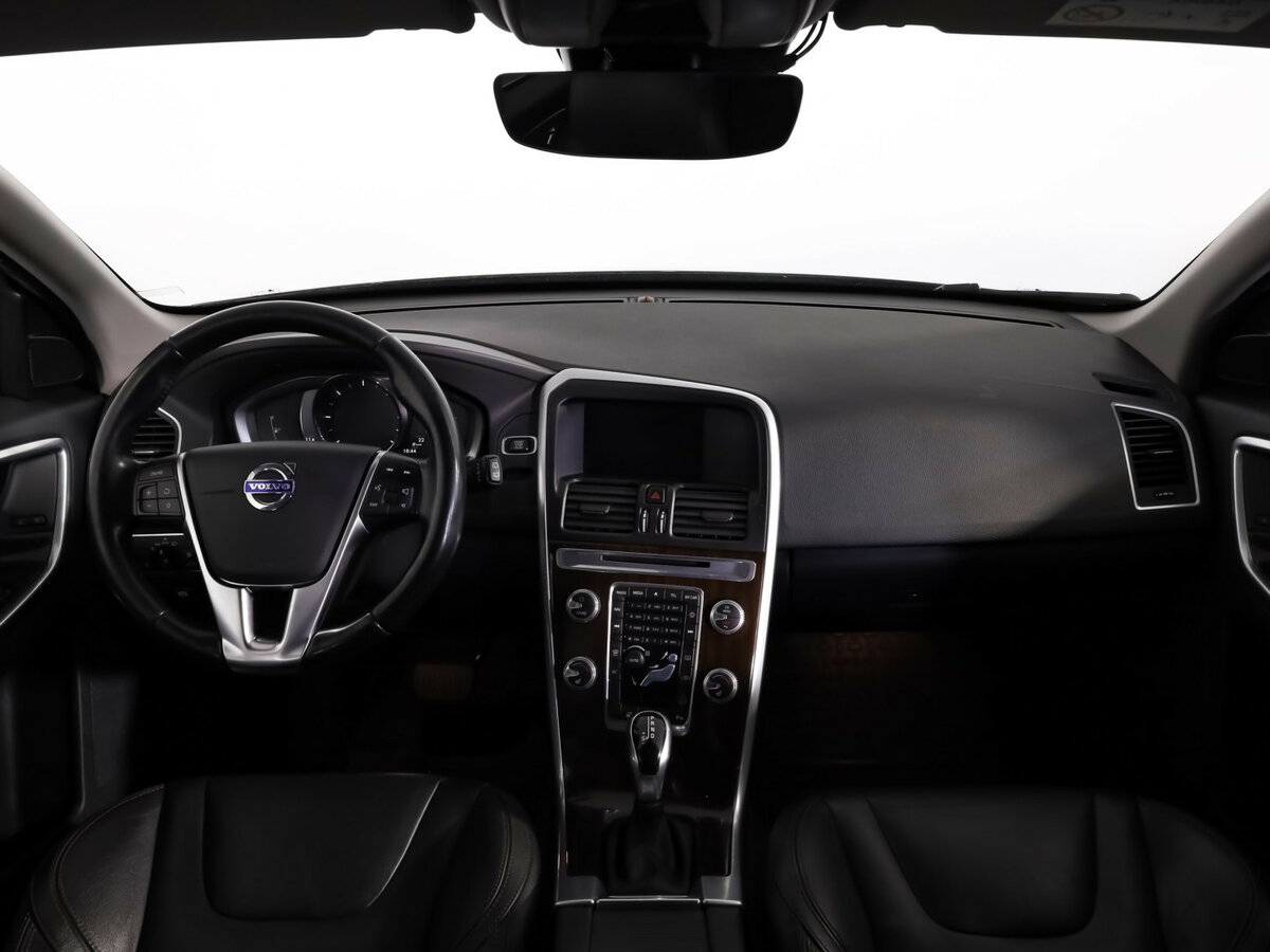 Volvo XC60 с пробегом — 2017 год. Фото: #7