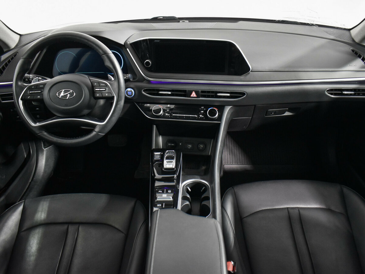 Hyundai Sonata с пробегом — 2020 год. Фото: #14