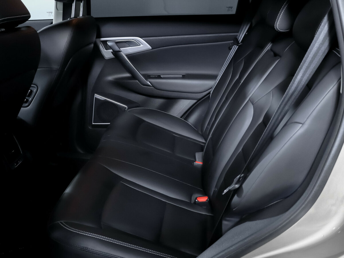 Geely Atlas с пробегом — 2019 год. Фото: #9