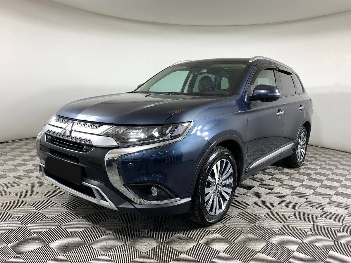 Mitsubishi Outlander с пробегом — 2020 год. Посмотреть фото