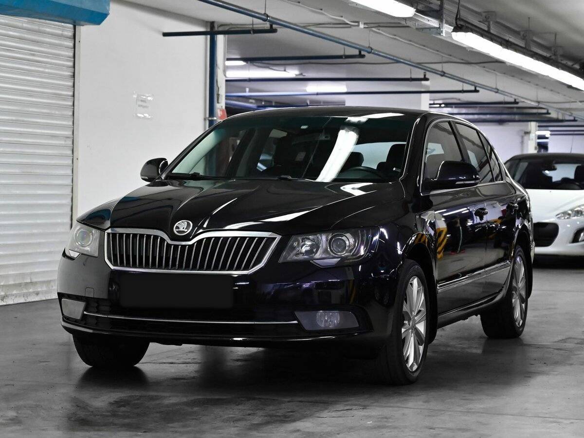Skoda Superb с пробегом — 2013 год. Фото: #0