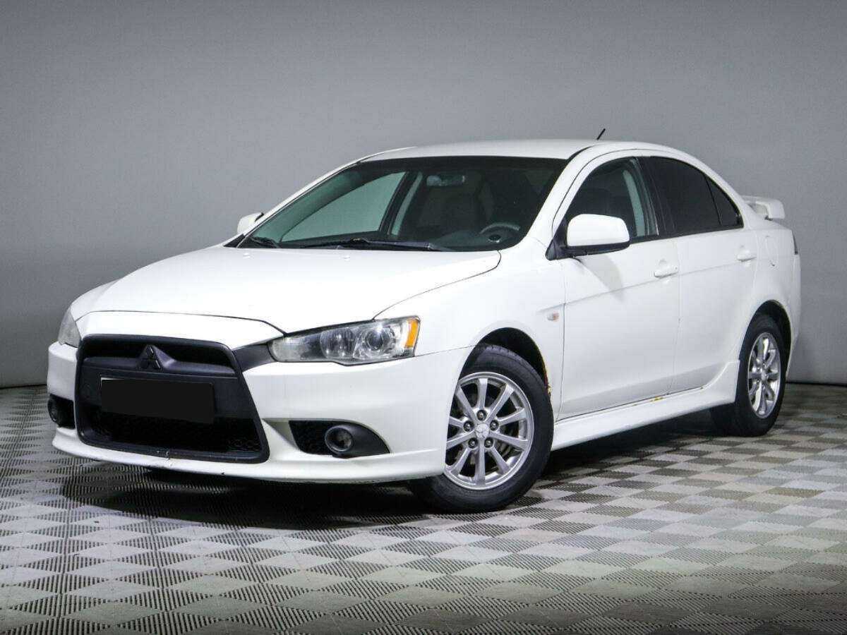 Mitsubishi Lancer с пробегом — 2012 год. Фото: #0