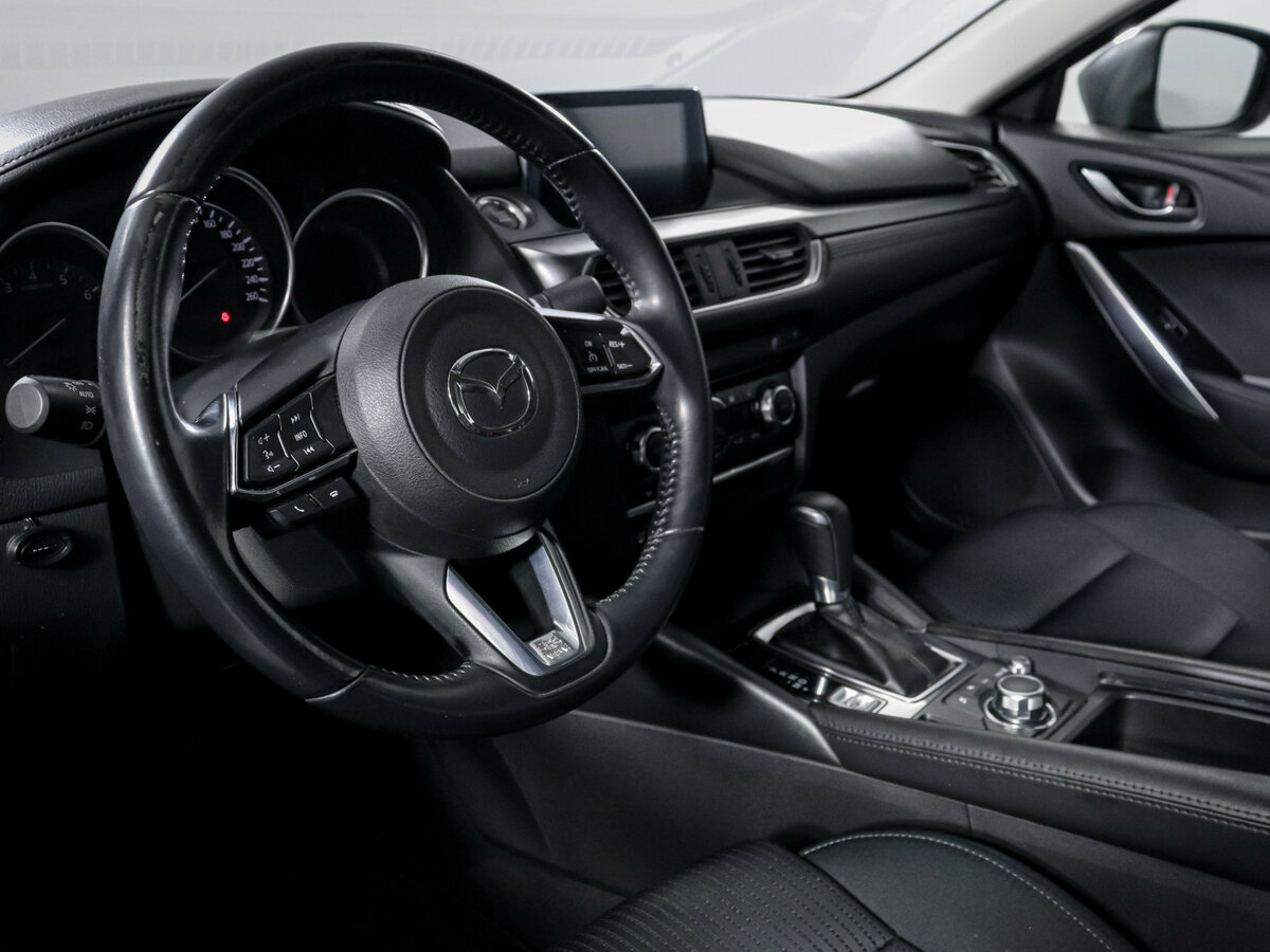 Mazda 6 с пробегом — 2016 год. Фото: #10
