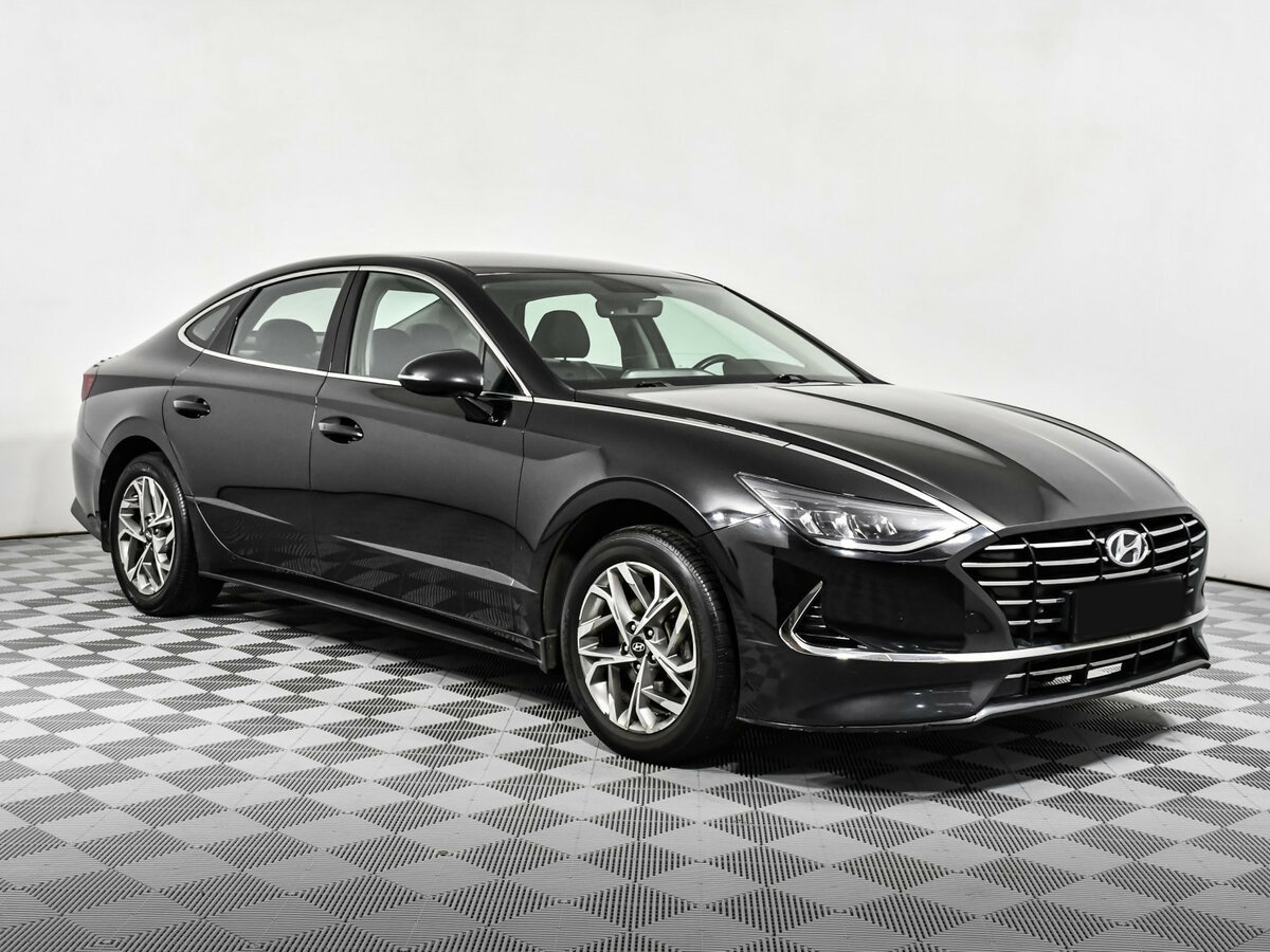 Hyundai Sonata с пробегом — 2021 год. Фото: #2