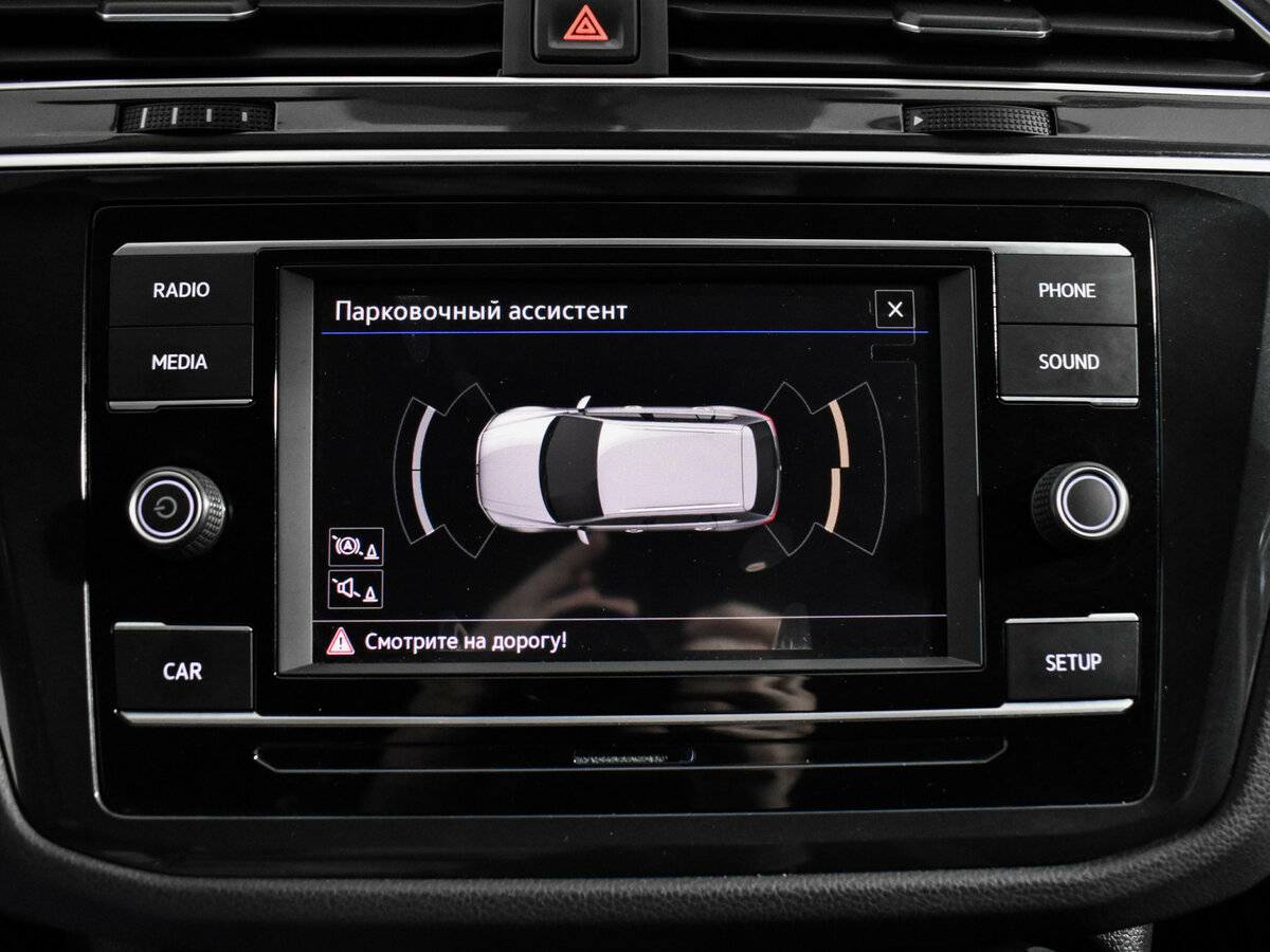 Volkswagen Tiguan с пробегом — 2018 год. Фото: #15