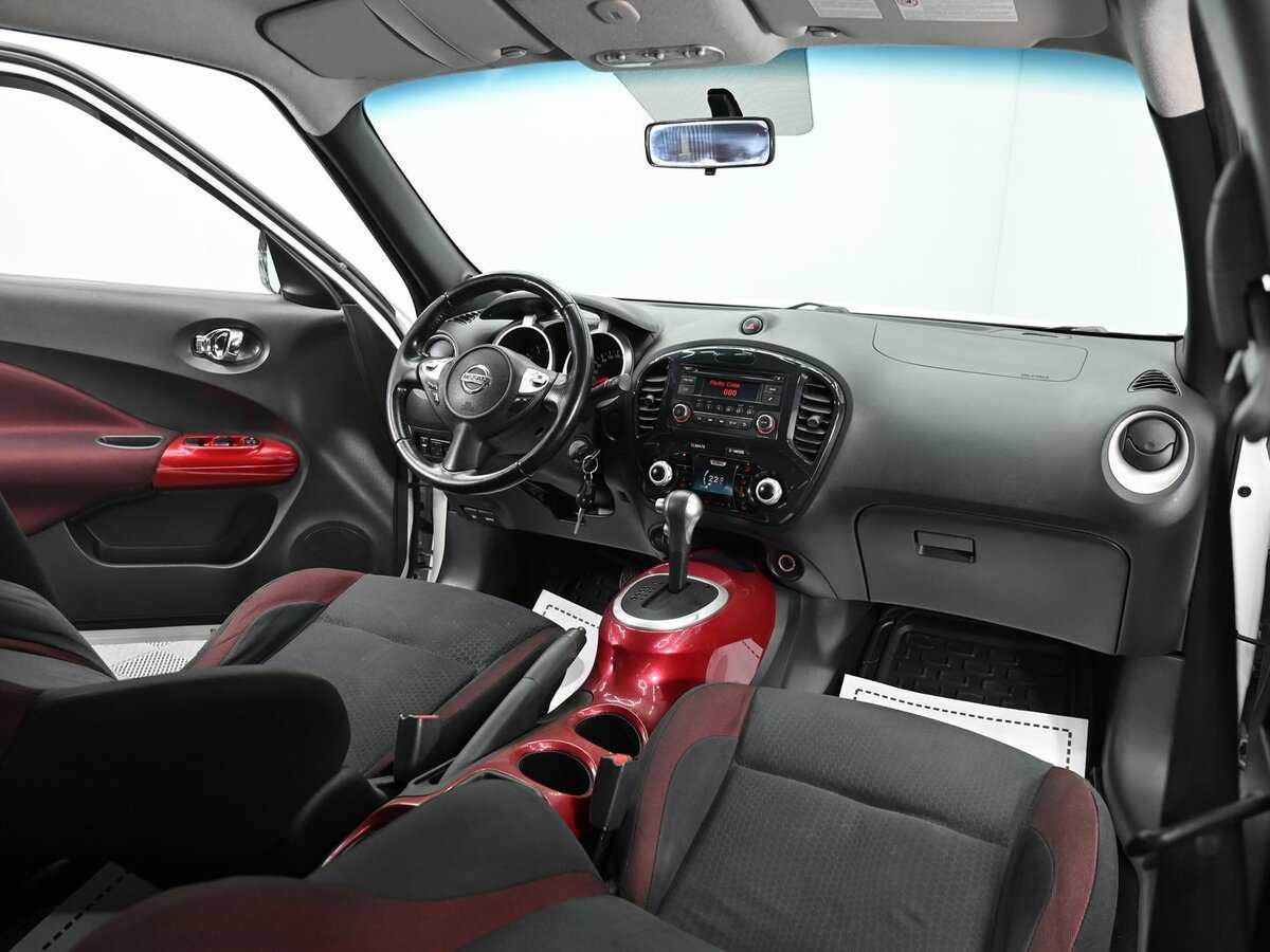 Nissan Juke с пробегом — 2012 год. Фото: #11