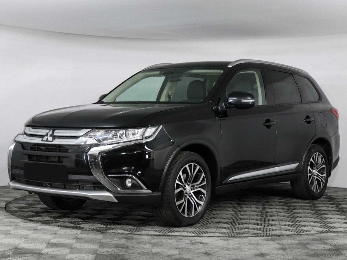 Mitsubishi Outlander с пробегом — 2018 год. Фото: #0