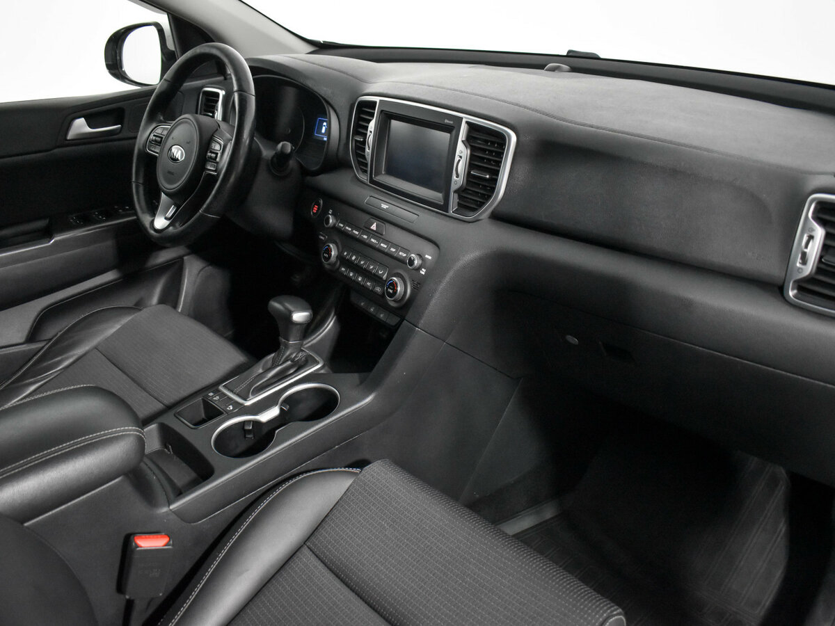 Kia Sportage с пробегом — 2018 год. Фото: #11