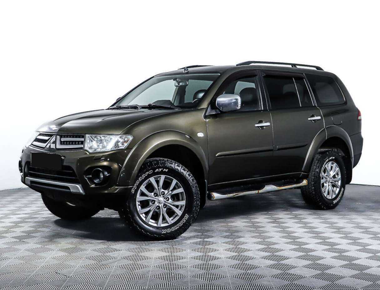 Mitsubishi Pajero Sport с пробегом — 2014 год. Посмотреть фото