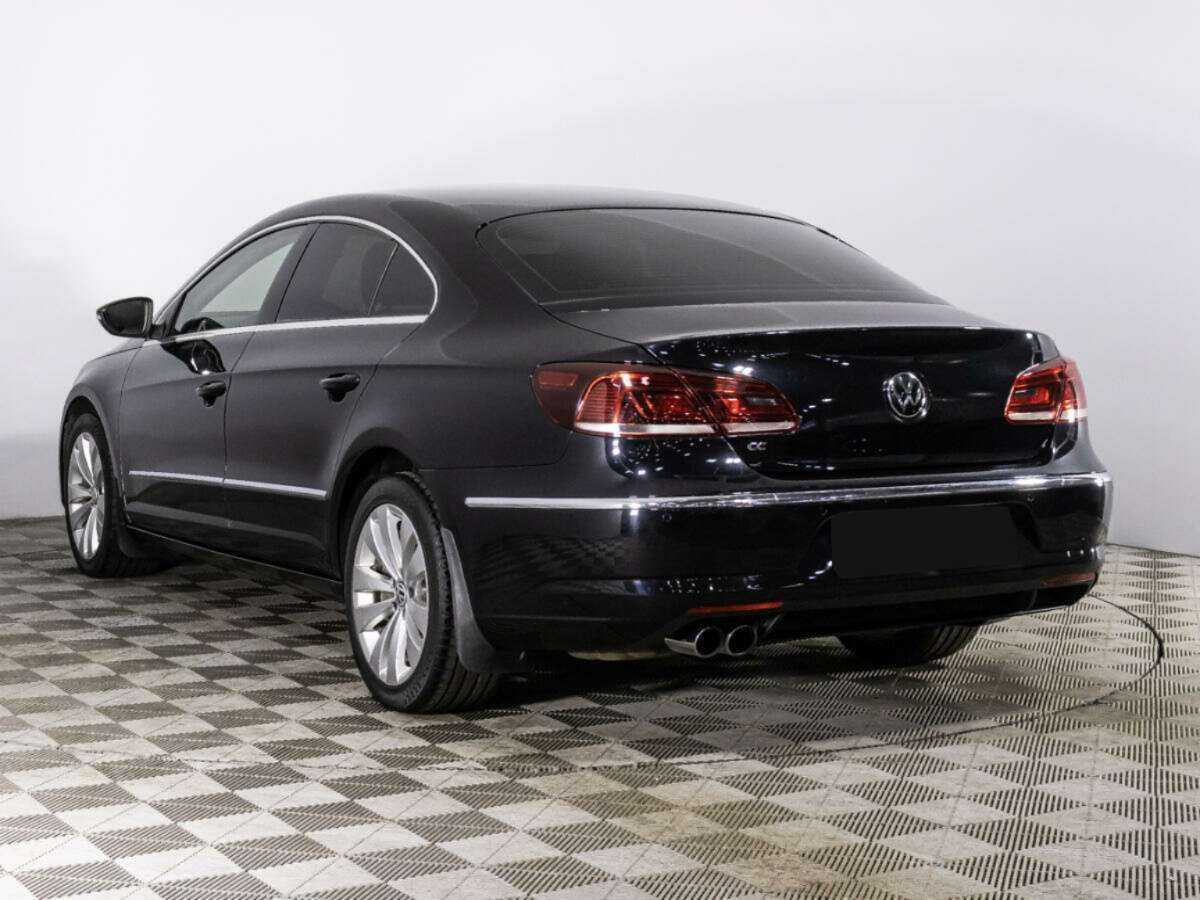 Volkswagen Passat CC с пробегом — 2012 год. Фото: #6