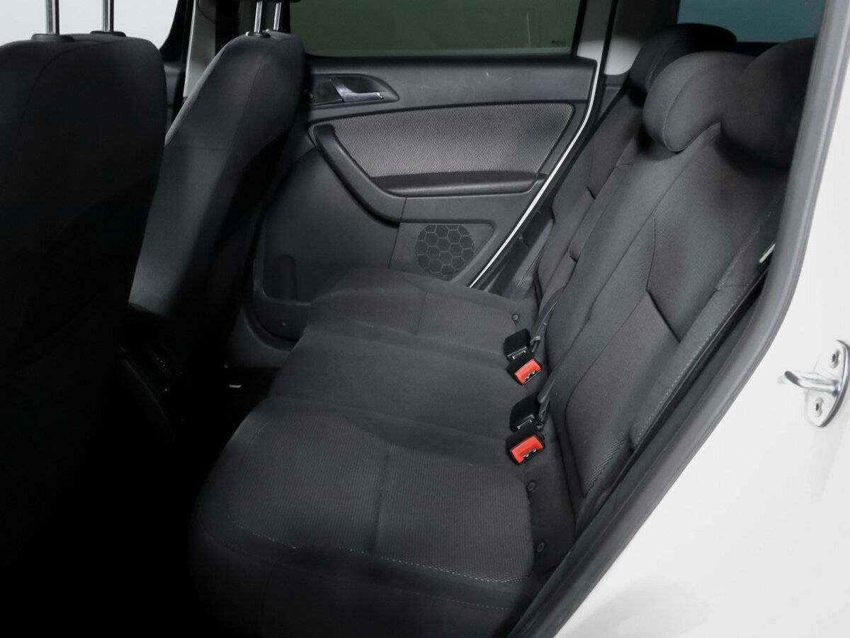 Skoda Yeti с пробегом — 2012 год. Фото: #7