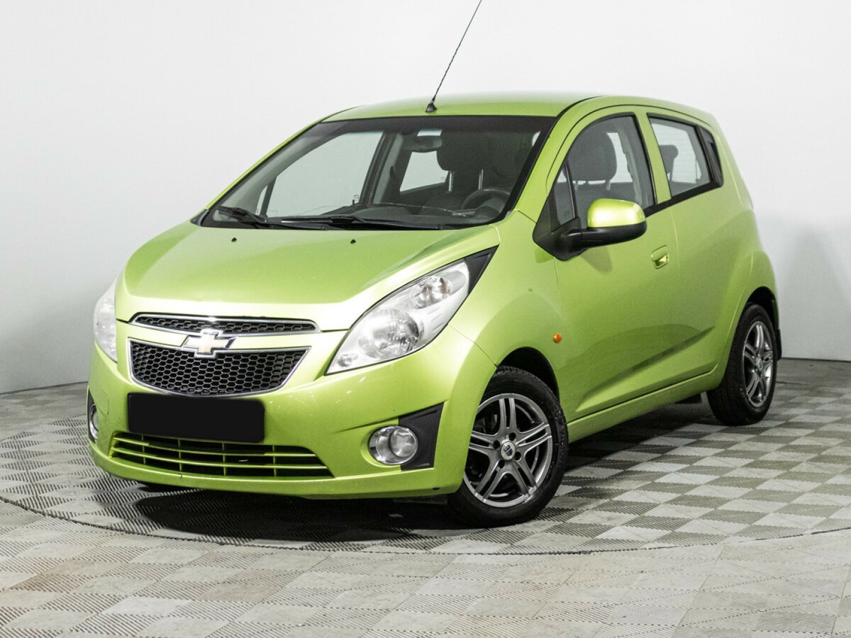 Chevrolet Spark с пробегом — 2012 год. Посмотреть фото